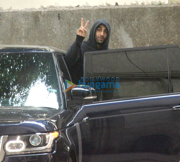 alia bhatt and ranbir kapoor spotted after dance rehersals in khar 4