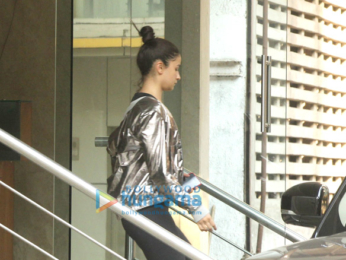 Alia Bhatt and Ranbir Kapoor spotted after dance rehersals in Khar