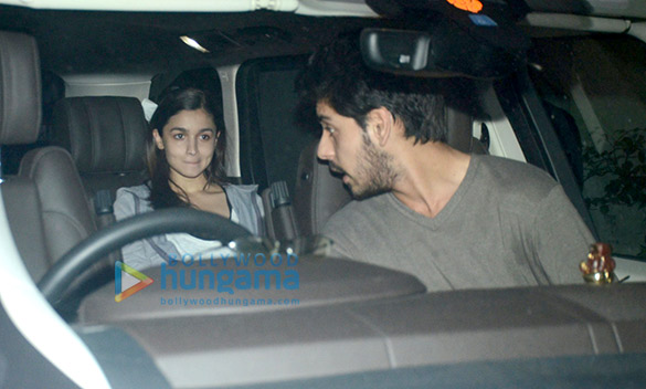 alia bhatt snapped at sequel cafe in bandra 6