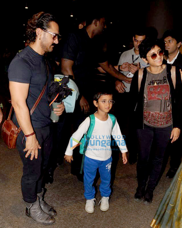 amir khan and family snapped at the airport returning from goa 4