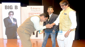 Amitabh Bachchan snapped at Mithibai College