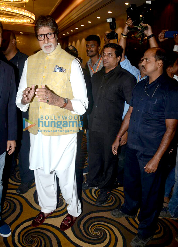 amitabh bachchan snapped at mithibai college 5
