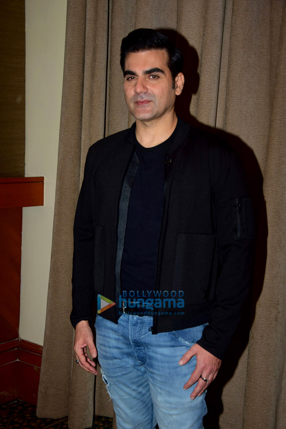 arbaaz khan and manjari fadnis snapped at the promotions of nirdosh 4