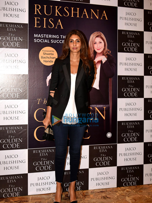 celebs grace the launch of rukshana eisas book the golden globe 8