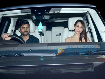 Deepika Padukone, Ranveer Singh, Alia Bhatt, Ranbir Kapoor, Kareena Kapoor Khan, Hrithik Roshan and others attend a bash at Shah Rukh Khan's house