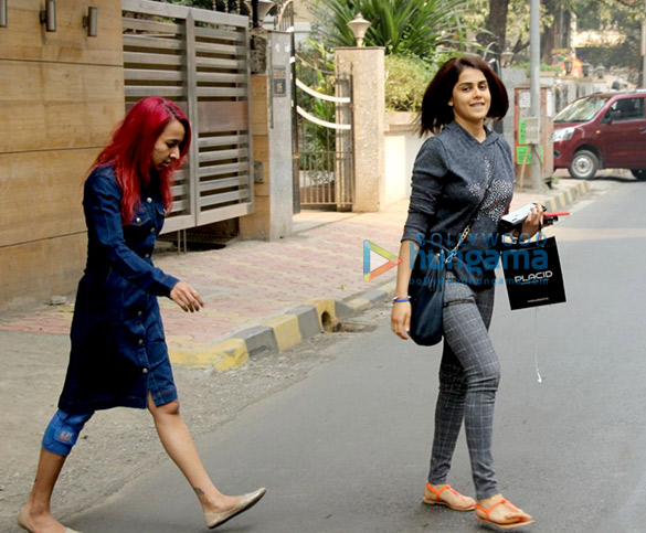 genelia dsouza spotted after salon session 3