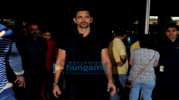 Hrithik Roshan, Kangana Ranaut and others snapped at the airport