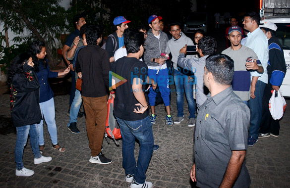 Hrithik Roshan meets his fans on his 44th birthday