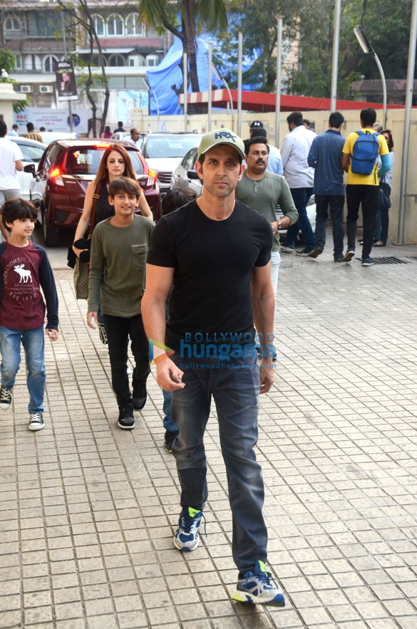 Hrithik Roshan snapped with family at PVR, Juhu Hrithik Roshan snapped with family at PVR, Juhu