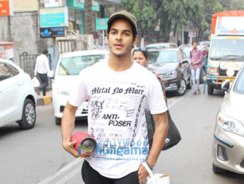 Janhvi Kapoor and Ishaan Khatter spotted at Farmers Cafe