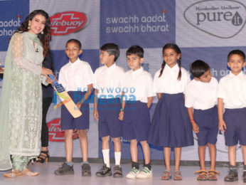 Kajol attends Swachh Aadat Swachh Bharat Initiative