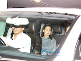 Kareena Kapoor Khan, Malaika Arora and Amrita Arora spotted at Bandra