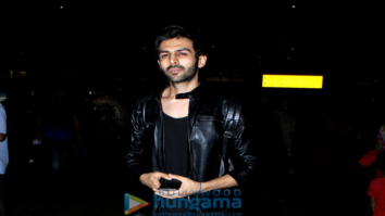 Kareena Kapoor Khan and Kartik Aaryan snapped at the airport