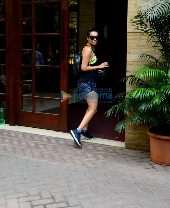 malaika arora spotted after gym session in bandra 3