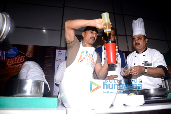 rahul bose snapped at pasta party 5