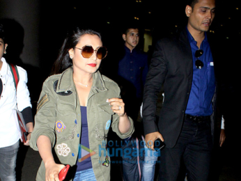 Rani Mukerji and Ajay Devgn snapped at the airport