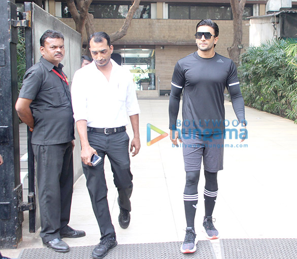 ranveer singh spotted at the gym 2