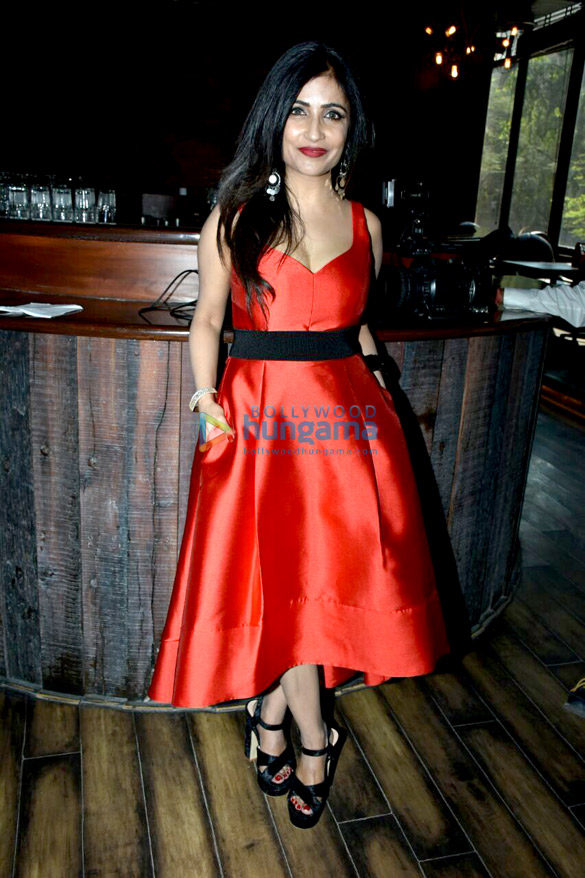 richa chadha and shibani kashyap grace the launch of the song wannabe free 6