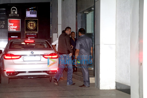 sanjay dutt spotted with his new car 5