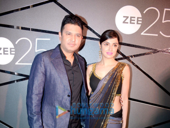 Shah Rukh Khan, Akshay Kumar, Deepika Padukone and others attend a bash held to celebrate 25 years of Zee network