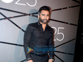 Shah Rukh Khan, Akshay Kumar, Deepika Padukone and others attend a bash held to celebrate 25 years of Zee network