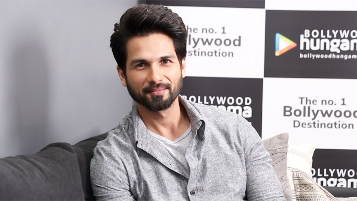 Shahid Kapoor REVEALS How Dilip Kumar’s Mughal-E-Azam Helped Him Prepare For His Role In Padmaavat Shahid Kapoor REVEALS How Dilip Kumar’s Mughal-E-Azam Helped Him Prepare For His Role In Padmaavat