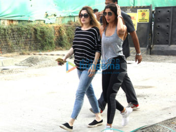 Shilpa Shetty snapped at Juhu