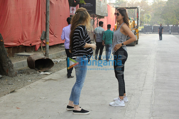 shilpa shetty snapped at juhu 6