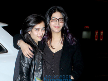 Shruti Haasan and Akshara Haasan spotted at the airport