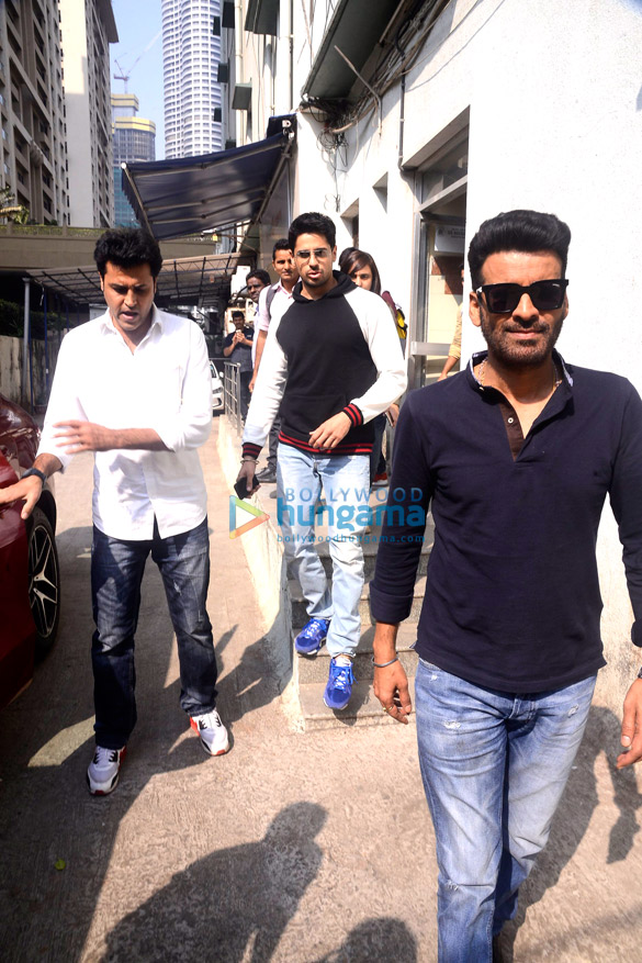 Sidharth Malhotra and Manoj Bajpayee snapped in Mumbai Sidharth Malhotra and Manoj Bajpayee snapped in Mumbai