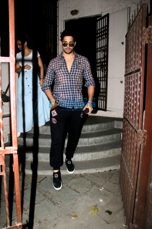 sidharth malhotra spotted at shanker mahadevans dubbing studio 2