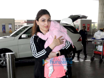 Soha Ali Khan, Jackie Shroff and others snapped at the airport