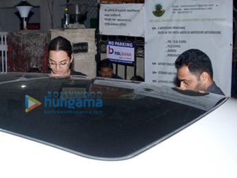 Sonakshi Sinha spotted at Harry's Cafe, Juhu