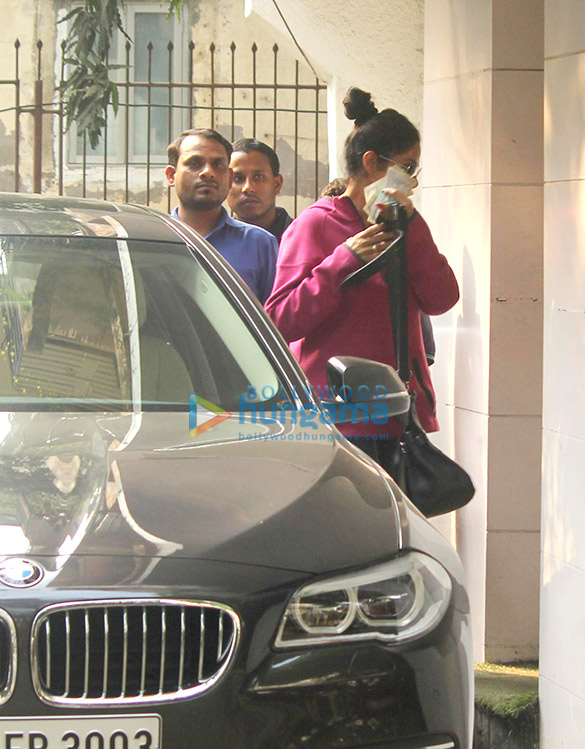 sridevi snapped at juhu 3