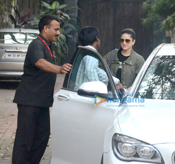 sunny leone snapped at myrah spa in juhu 2