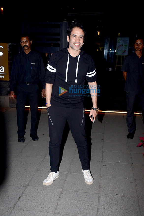 tusshar kapoor snapped with his new car 2