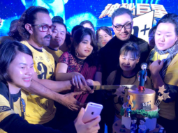 WATCH: Aamir Khan dances on ‘Sexy Baliye’ during Secret Superstar promotions in Shanghai
