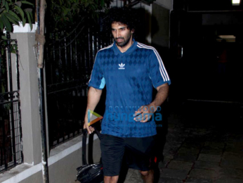Aditya Roy Kapur snapped at Mohit Suri's office