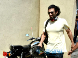 Aditya Roy Kapur spotted at Bandra