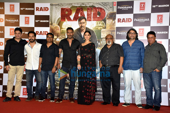 ajay devgn and ileana dcruz grace the trailer launch of raid 10 2