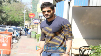 Ali Fazal spotted at Farmers’ Cafe Bandra