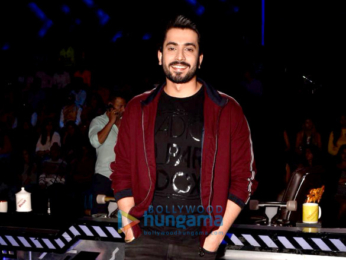 Cast of Sonu Ke Titu Ki Sweety snapped on the sets of Super Dancer 2