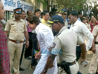 Celebs attend Sridevi's cremation ceremony at Seva Samaj Crematorium and Hindu Cemetery in Vile Parle, Mumbai