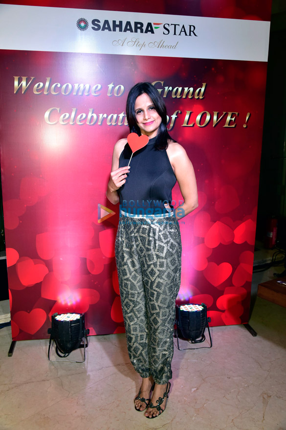 celebs grace salim asgarallys valentines day fashion show 5