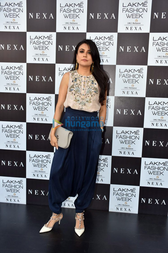 celebs grace the red carpet of lakme fashion week 2018 6