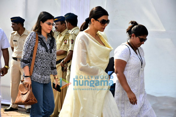 celebs snapped attending sridevis condolence meeting at celebrations sports club 24