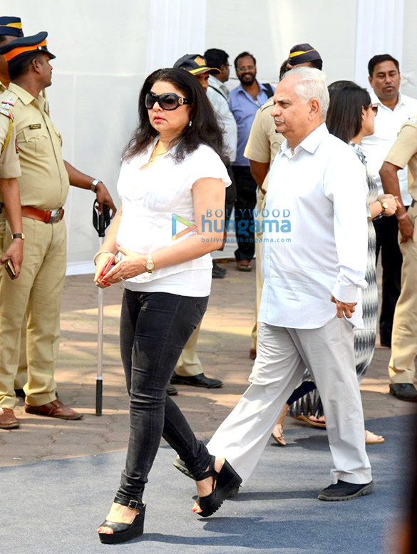celebs snapped attending sridevis condolence meeting at celebrations sports club9 6