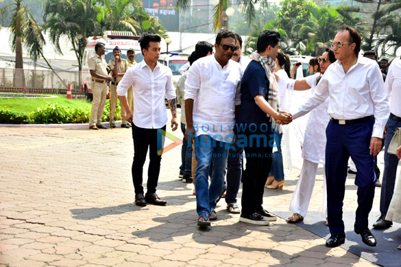 celebs snapped attending sridevis condolence meeting at celebrations sports club9 8