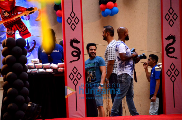 emraan hashmi snapped celebrating his sons birthday 2