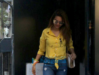 Esha Gupta snapped at Tip & Toe in Juhu